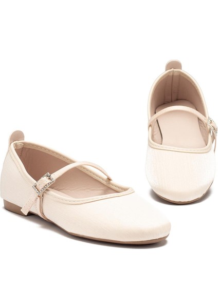 Kadın Babet Bantlı Kemerli Hafif Rahat Şık Iş Ofis Günlük Ayakkabı