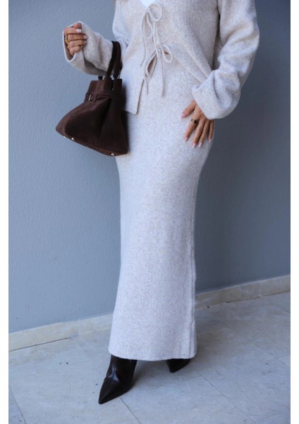 Ekru Bluz Etek Triko Takım indirimleri