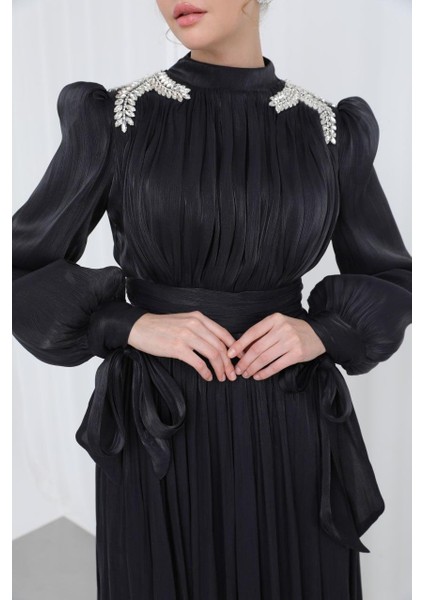 17028 Puane Elbise fırsatları