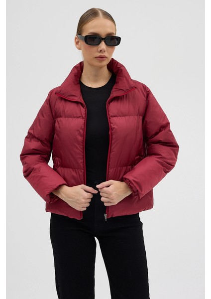 Kadın Bordo Fermuarlı Astarlı Kısa Şişme Mont