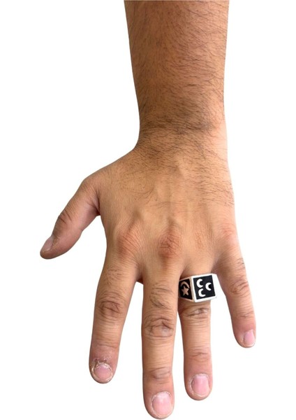 Kare Siyah Mineli Üç Hilal Gümüş Erkek Yüzük modelleri