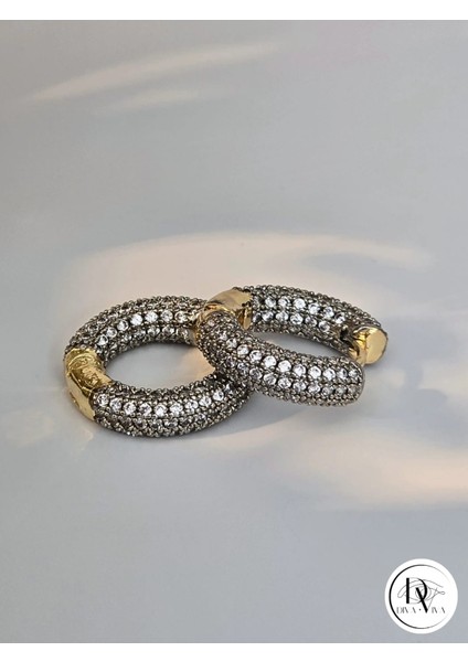 - Glow Earrings – Gold Kaplama Taş Detaylı Kadın Küpe (KOD-352) modelleri