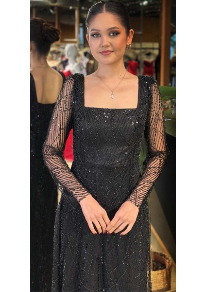 Siyah Kare Yaka Uzun Kollu Kloş Etekli Pullu Boncuklu Uzun Abiye Elbise 11047-05 fiyatları