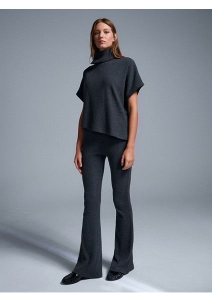 32239 Asimetrik Kesim Boğazlı Top-Antrasit indirimleri