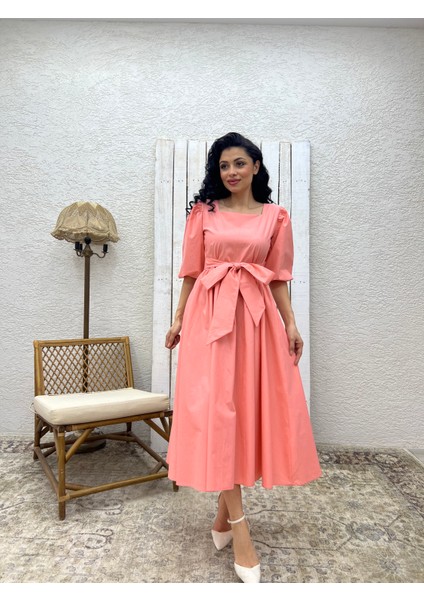 Yavruağzı Uzun Fiyonklu Kloş Poplin Elbise fırsatları
