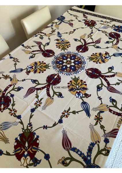 Kolay Temizlenebilir Çiçek Desenli Pamuklu Masa Örtüsü 170X170 cm – Çeyizlik, Sofra ve Dekoratif