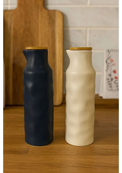 2'li Lacivert Bej Porselen Bambu Kapaklı Renkli ve Şık Yağlık-Sirkelik-Balzamik Seti 400ML 19CM