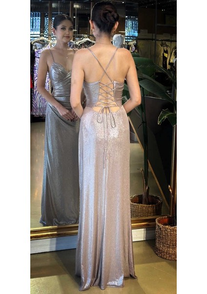 Vizon Rengi V Yaka Ip Askılı Sırt Dekolteli Düz Kesim Parlak Kumaş Uzun Abiye Elbise 11086-04 fırsatları