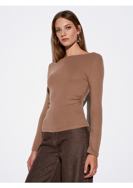 31401 Büzgülü Kayık Yaka Top-Vizon modelleri