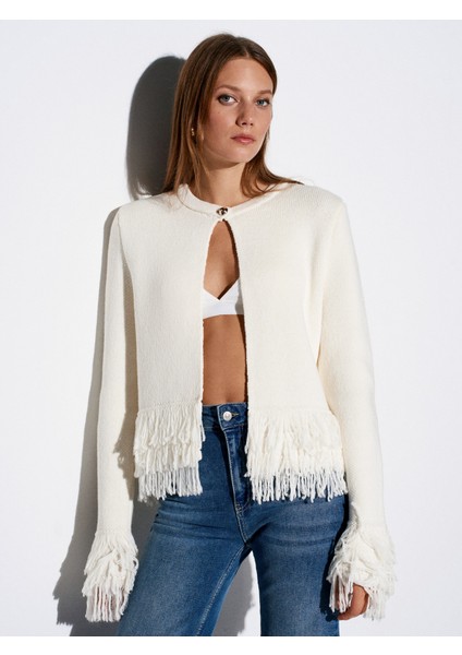 60993 Kolu Püsküllü Triko Hırka-Ekru