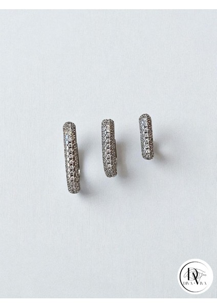 - Glow Earrings – Gold Kaplama Taş Detaylı 3'lü Kadın Küpe Set (KOD-354) fırsatları