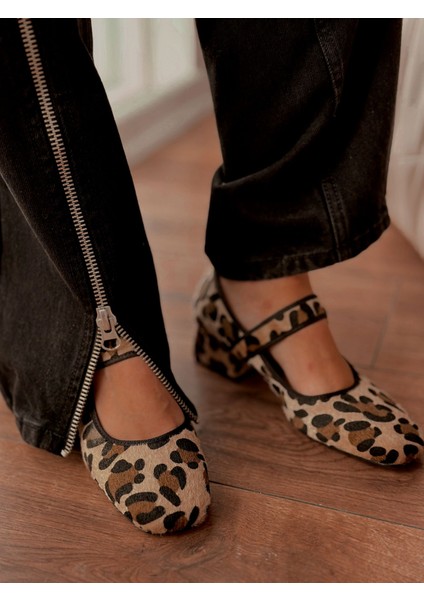 Odenca Desenli Toka Detaylı Kadın Mary Jane Bej fiyatları