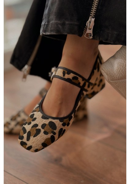 Odenca Desenli Toka Detaylı Kadın Mary Jane Bej modelleri