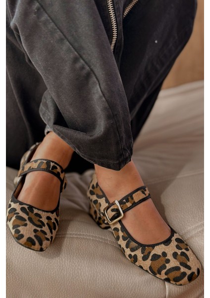 Odenca Desenli Toka Detaylı Kadın Mary Jane Bej indirimleri