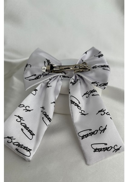 Beyaz Kemal Atatürk Imzalı Saten Otomatik Toka (14CM) modelleri