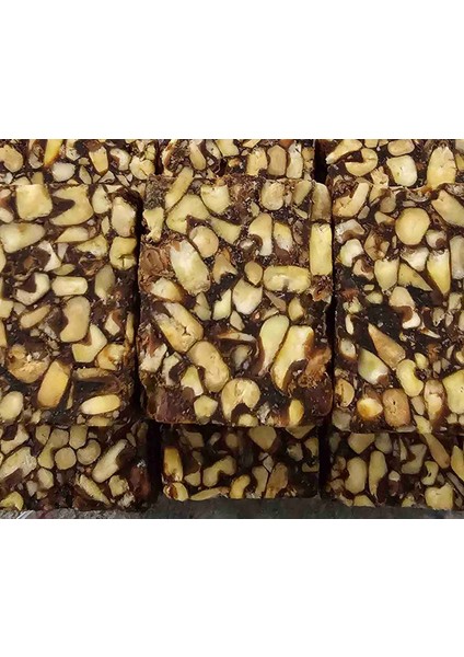 Sazan Yemleme( Balık Yemi )Sade Mısır ve Full Kokulu 8 Saat Dayanıklı Delikli Mısır Küspesi 2 Kilo Boyle Bir Kusbe Görünmedi