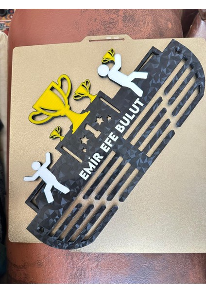 Isme Özel Madalyalık – Sarı Siyah Tasarım fiyatları