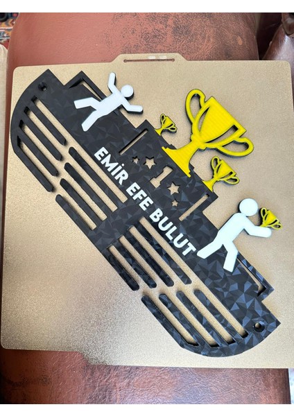 Isme Özel Madalyalık – Sarı Siyah Tasarım fırsatları