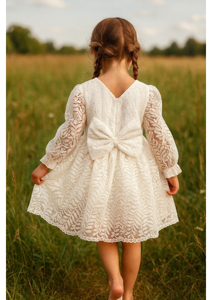 Kız Çocuk Elbise Uzun Kollu Fiyonklu Dantel Detaylı Sırt Baglamalı Bayramlık ve Özel Gün Elbisesi modelleri