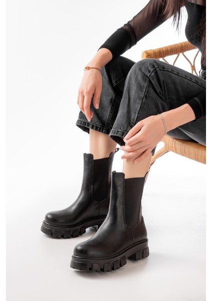 FZ-299 Siyah Yüksek Tabanlı Lastikli Günlük Kadın Bot modelleri