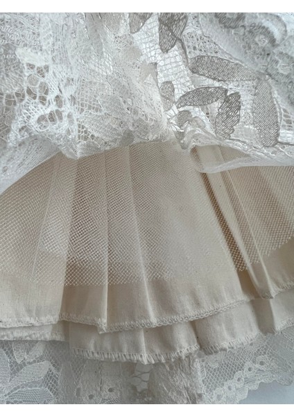 Kız Çocuk Elbise Uzun Kollu Fiyonklu Dantel Detaylı Sırt Baglamalı Bayramlık ve Özel Gün Elbisesi