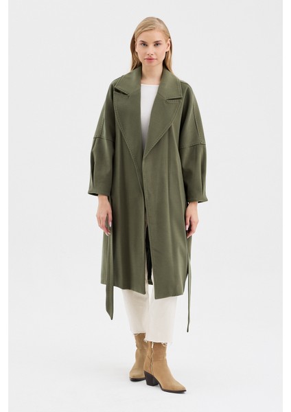 Kadın Oversize Çift Cepli Kısa Kaşe Kaban indirimleri