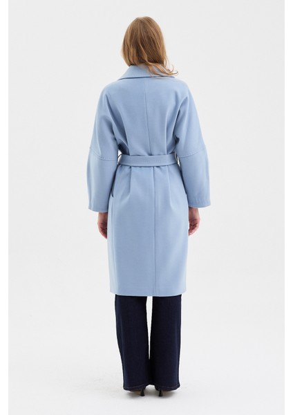 Kadın Oversize Çift Cepli Kısa Kaşe Kaban