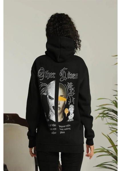 Mdb Oversize Üç Iplik Kapüşonlu Weatshirt – Iyah “other Ives” Ön ve Arka Baskılı, Şardonlu Kışlık, Rahat Günlük Odel Iiyah fiyatları