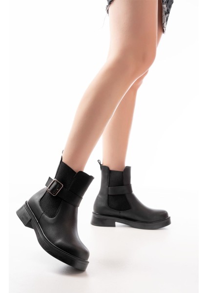 02-2004 Siyah Toka Aksesuarlı Lastikli Günlük Kadın Bot fırsatları