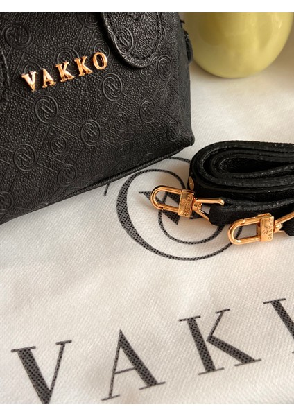 Vakko Mini Siyah Çanta En 15 cm Boy 11 cm fiyatları
