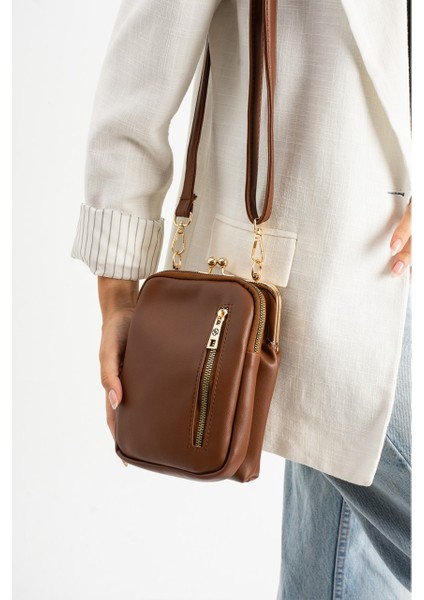 Kadın Burslu Gold Aksesuarlı Ayarlanabilir Çapraz Askılı Suni Deri Omuz ve Çapraz Çanta 1433 indirimleri