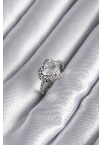 Pirinç Gümüş Renk Zirkon Taş Kalp Charm Model Kadın Yüzük - TJ-BYK2952 fiyatları