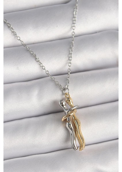 Kararmaz Paslanmaz Gümüş Renk Sevgili Sarılan Çift Modeli Çelik Kolye fiyatları