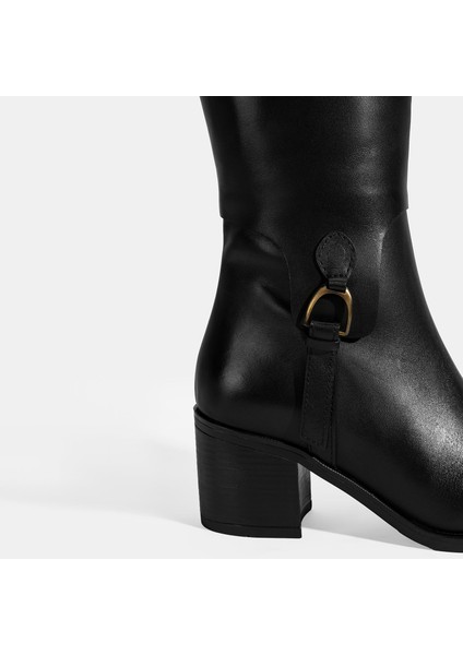 Kadın Siyah Kalın Topuklu Deri Çizme modelleri