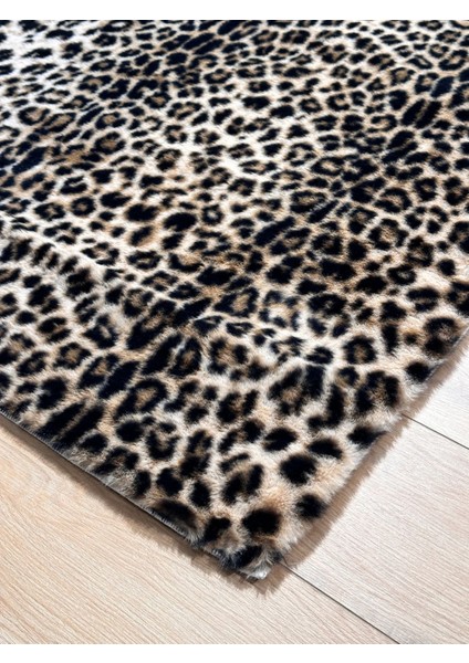 Premium Seri Kahverengi Tavşan Tüyü Leopar Desenli Kaymaz Taban Halı Yolluk fırsatları