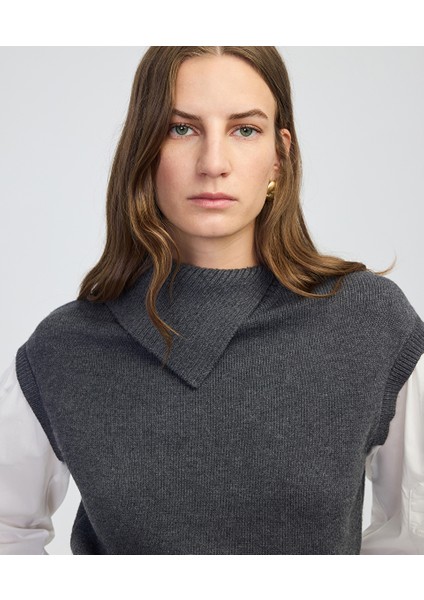 Çift Parça Görünüm Asimetrik Yaka Triko IW6250050430088 fiyatları