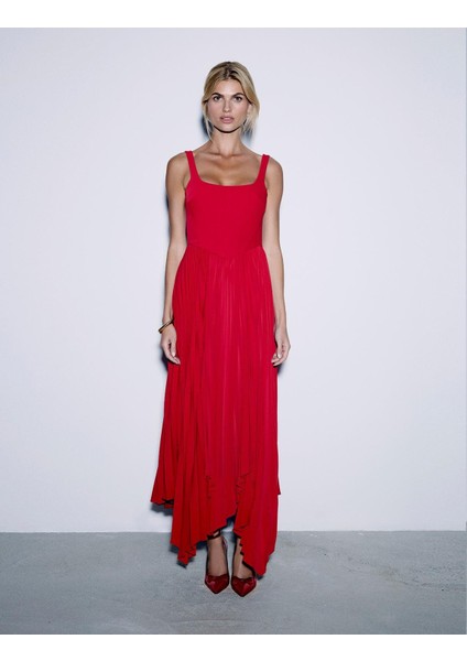Flora Pileli Kırmızı Kadın Elbise