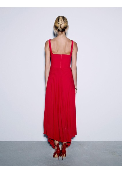 Flora Pileli Kırmızı Kadın Elbise modelleri