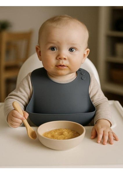Silikon Beslenme Önlüğü 0-3 Yaş İçin Dikişsiz Güvenli Kullanım Mavi Renk