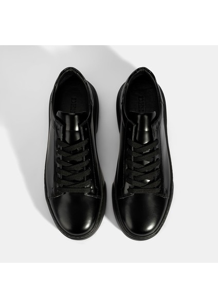 Erkek Siyah Bağcıklı Deri Günlük Ayakkabı