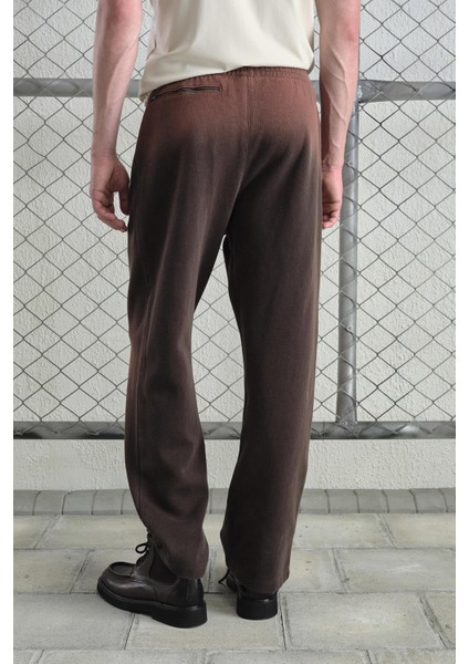 Efektli Logo Detaylı Kahverengi Pantolon modelleri