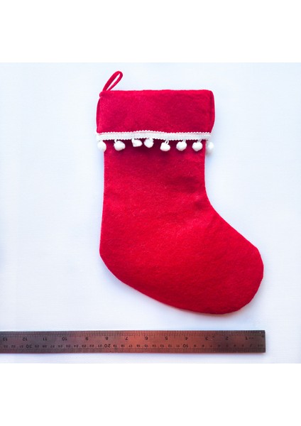 Yılbaşı Noel Çorabı Kesesi - Kırmızı Keçe, Ponponlu Şömine Süsü 30 cm x 22 Cm