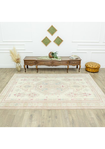 Madlen Rustik Tasarımlı Yün Halı 215X291 cm fiyatları