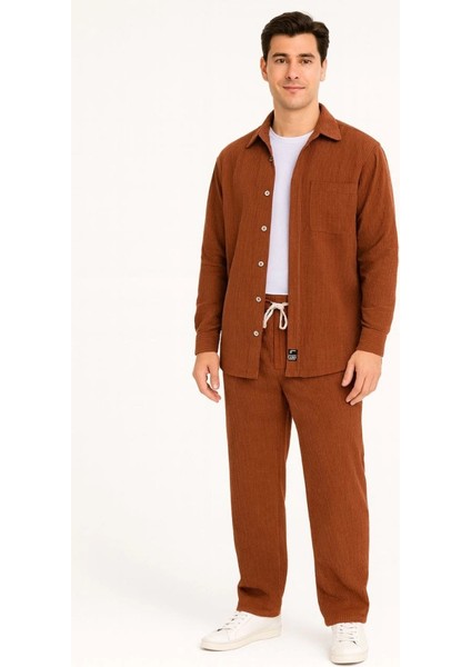 Erkek Kadife Oversize Takım – Gömlek ve Pantolon Ikili Set Füme Corduroy Şıklığı, Rahat ve Zarif Duruş Yumuşak Dokulu Kadife Kumaş, Düğmeli Gömlek Üst ve Lastikli Pantolon Alt Parça ile Gün Boyu Konfor- Kiremit fiyatları