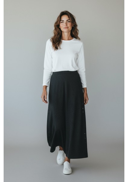 Kadın Beli Lastikli Yanlardan Divet Detaylı Kalın Kışlık Etek