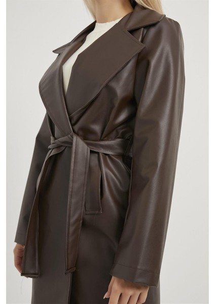 1041 Şal Yaka Kuşaklı Deri Trençkot