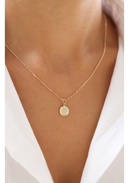 Zarif Hamsa Figürlü Taş Işlemeli 14 Ayar Altın Kolye