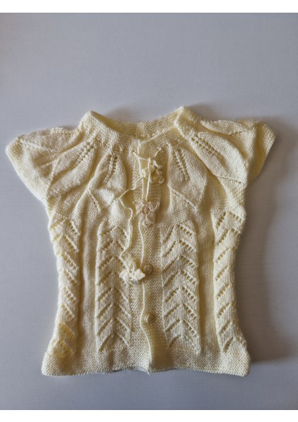 El Örgüsü 6 Ay Kız Bebek Yeleği