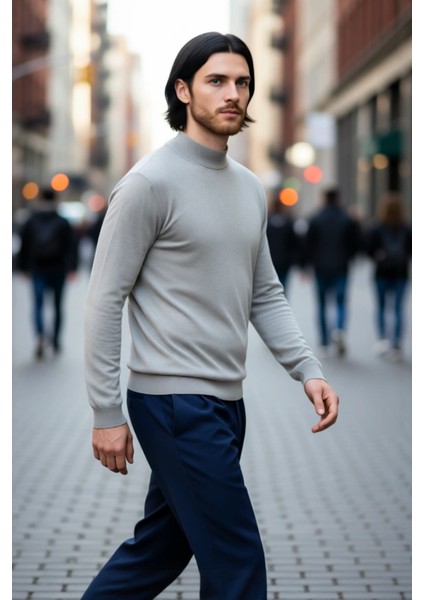 Erkek Şık Fitted Kalıp Düz Desen Dik Yaka Triko Kazak Soğuk Havalar Için Ideal Konforlu Uzun Kollu fırsatları