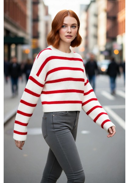 Kadın Crop Boy Akrilik Triko Kazak Bisiklet Yaka Geniş Kalıp Çizgili Soğuk Havalara Uygun Kaliteli fırsatları